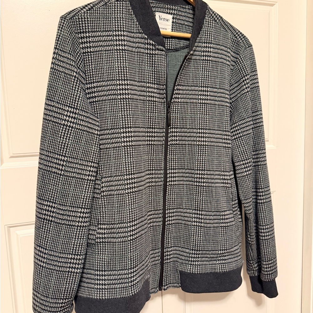 YERSE plaid bomber style jacket. XL